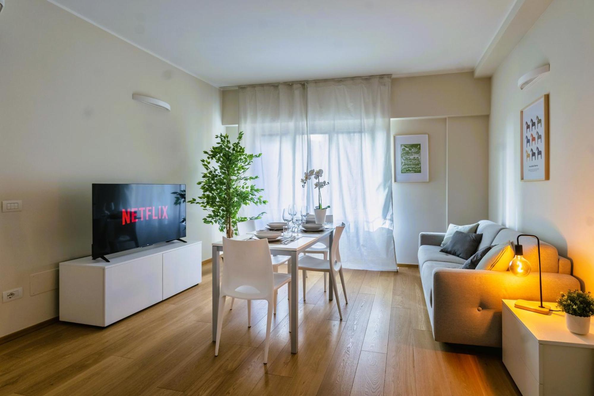 Citylife, Sempione, Close To Metro M5 Milan Bagian luar foto